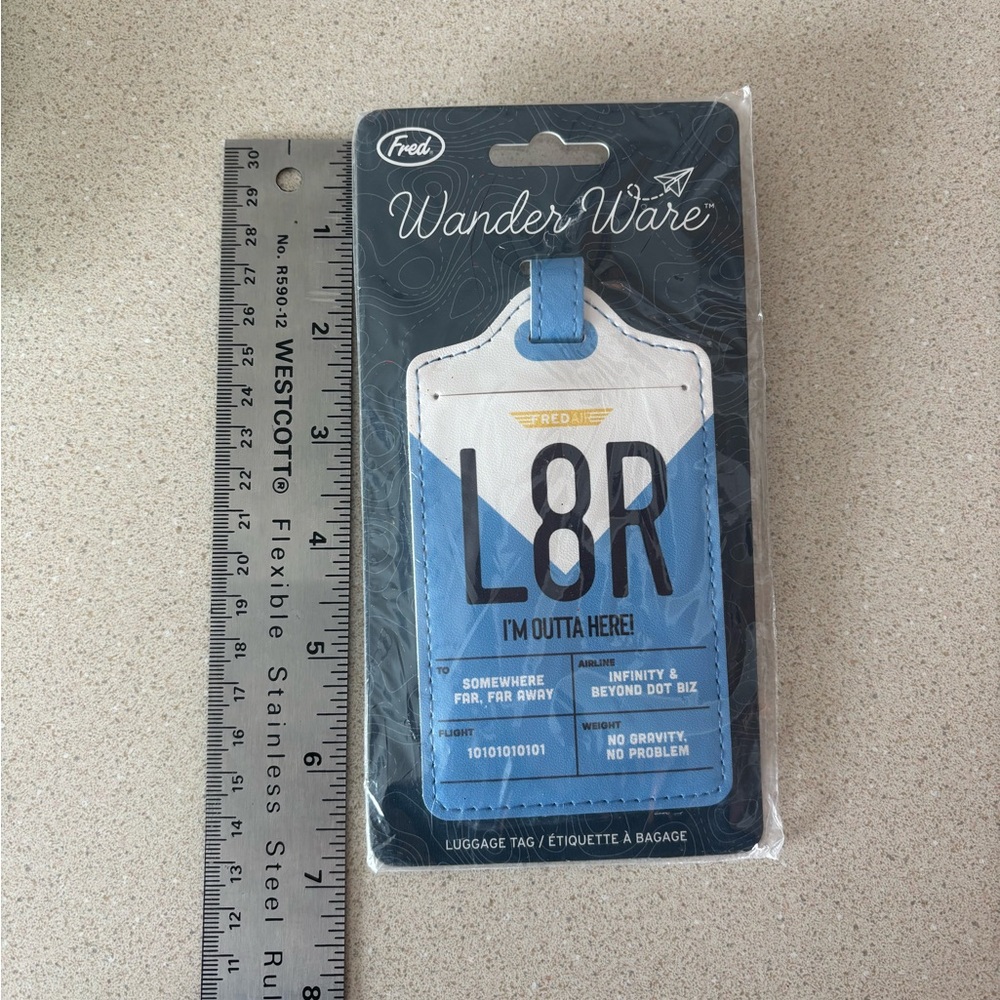 NWT Fred Brand Luggage Tag
